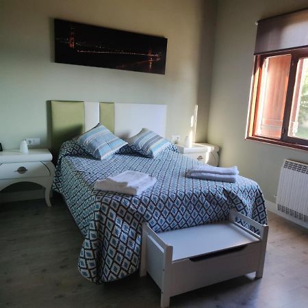 Casa A Pie De Playa De Carino Doninos Villa Ferrol Bagian luar foto