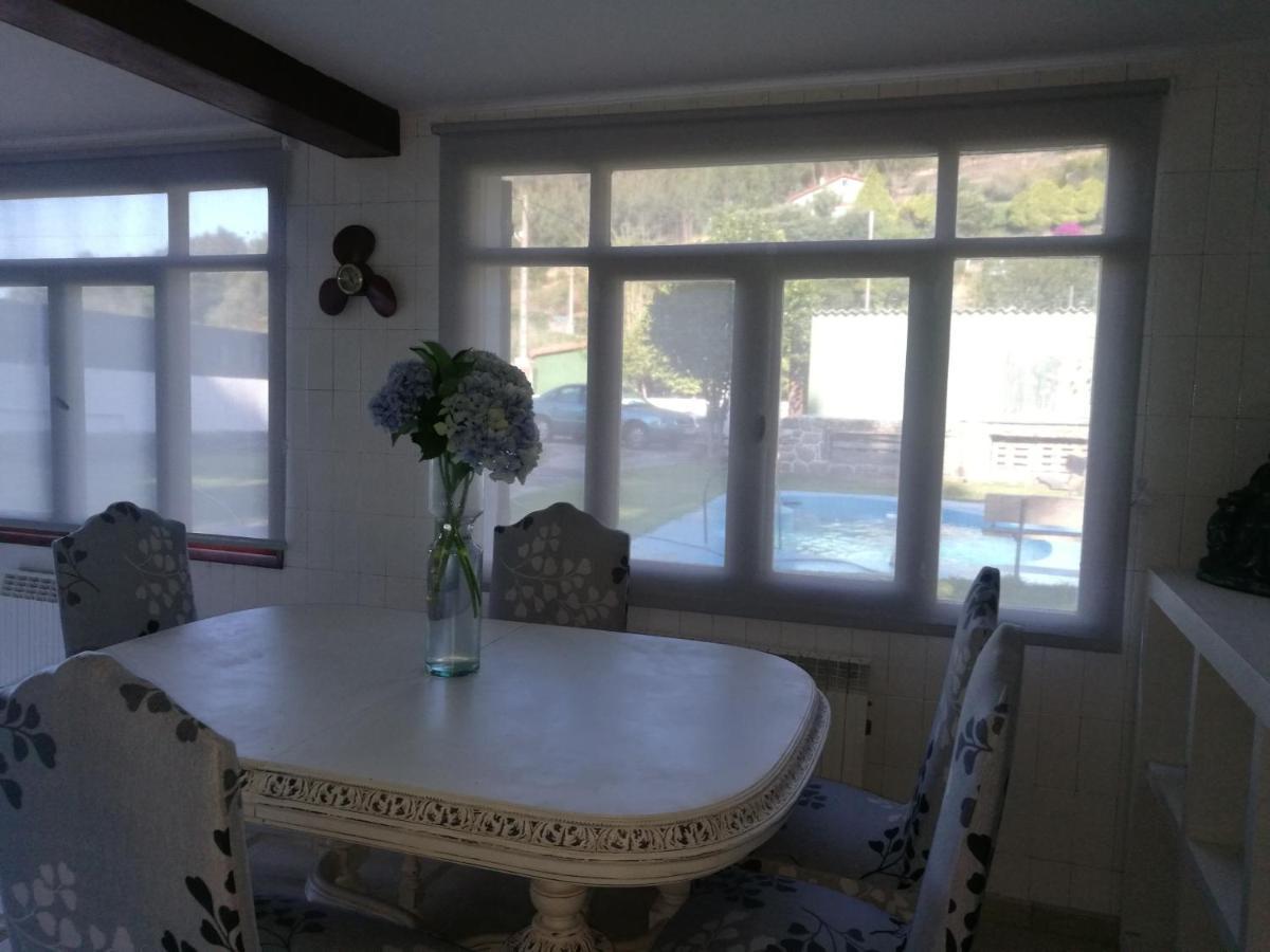 Casa A Pie De Playa De Carino Doninos Villa Ferrol Bagian luar foto