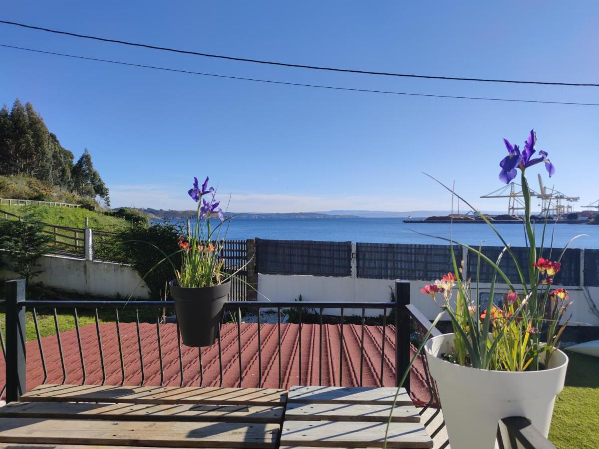 Casa A Pie De Playa De Carino Doninos Villa Ferrol Bagian luar foto
